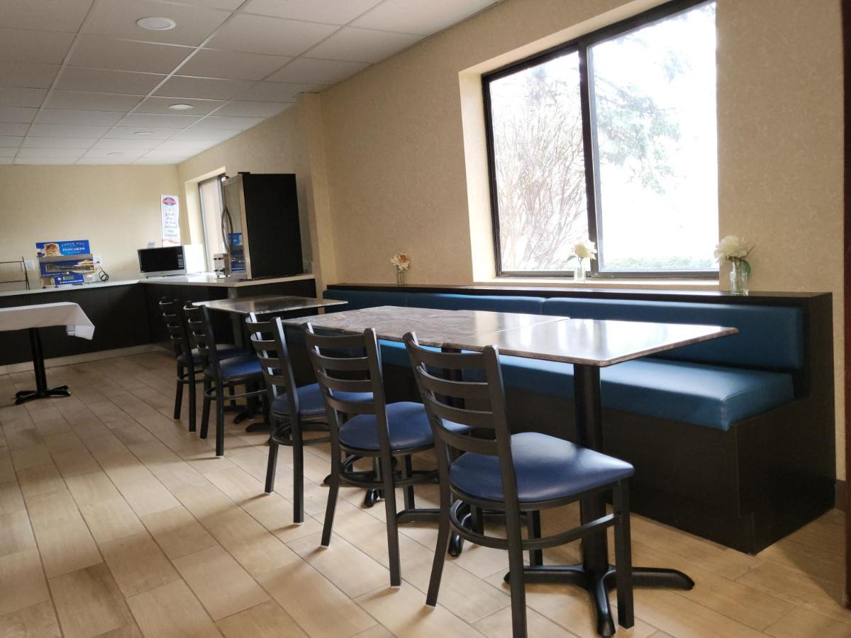 布里奇波特/弗兰肯默斯贝蒙特旅馆套房酒店 Bridgeport 外观 照片